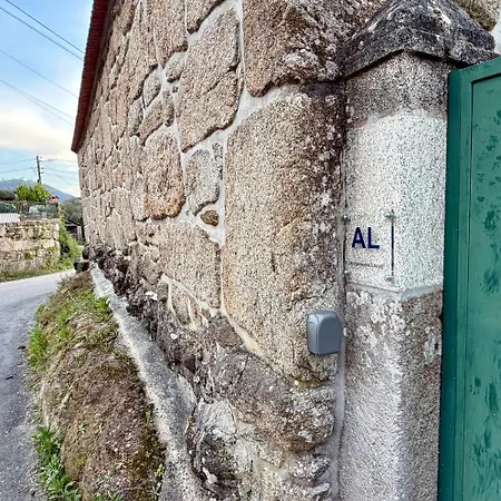 Casa Da Adega